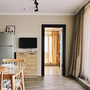 https://hello-apartment.batumihotels.net